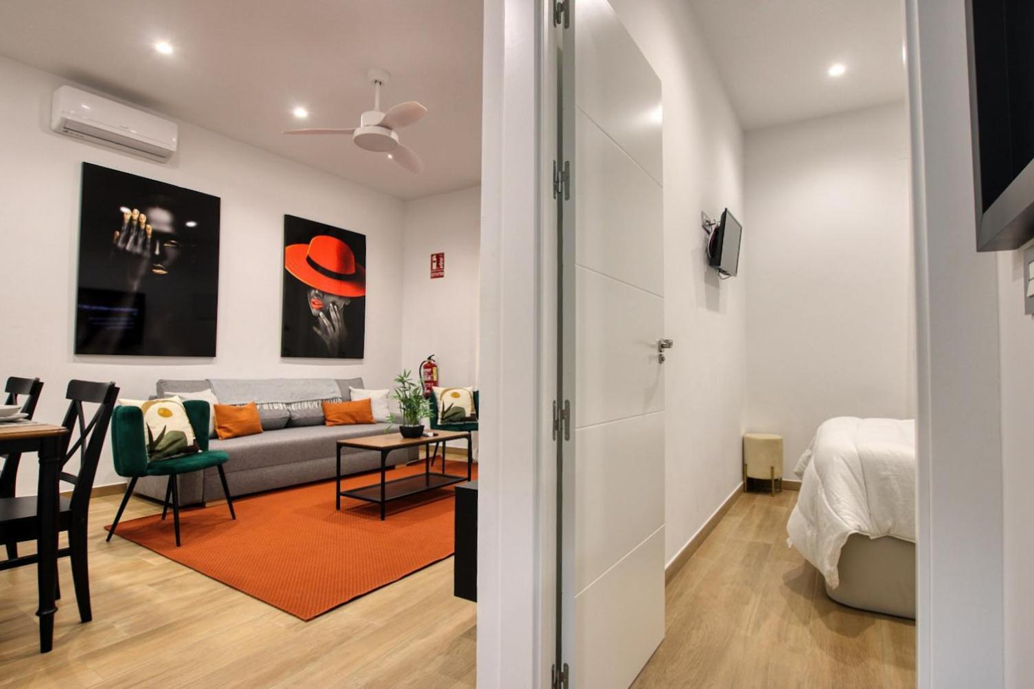 Apartamento Lokys Centro Ciudad, Parking Privado Gratuito ムルシア エクステリア 写真